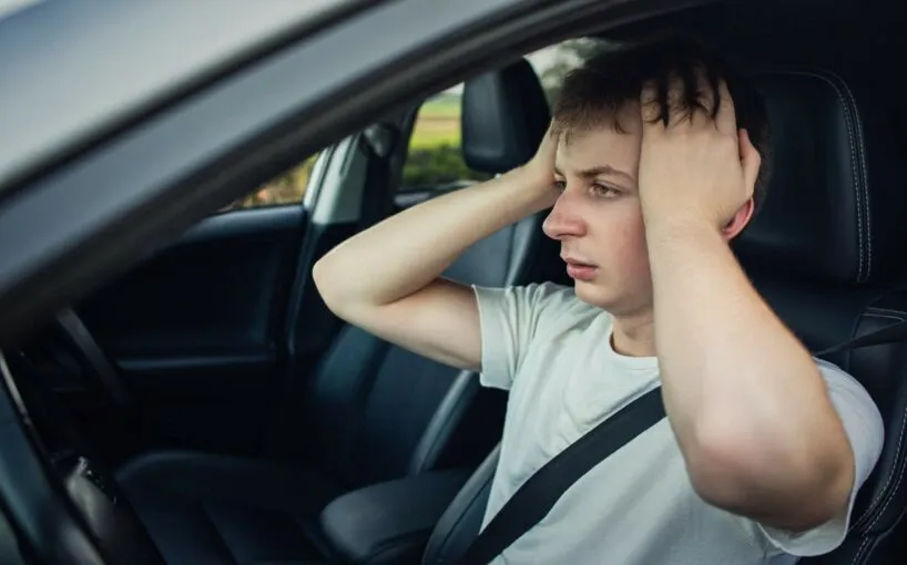 Stressed driver at his wits end 818x510 1